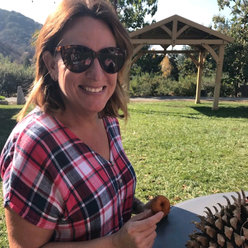 Meet your Posher, Nikole